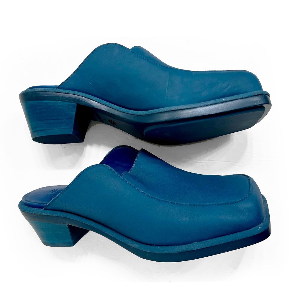 UGG + Eckhaus Latta Block Heel Cowboy Mule in Moroccan Blue 6 - Picture 11 of 16